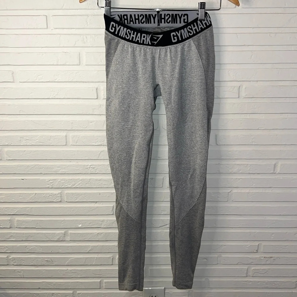 Gymshark Gray Low Rise Flex Dry Seamless Workout Leggings, Women’s Size small